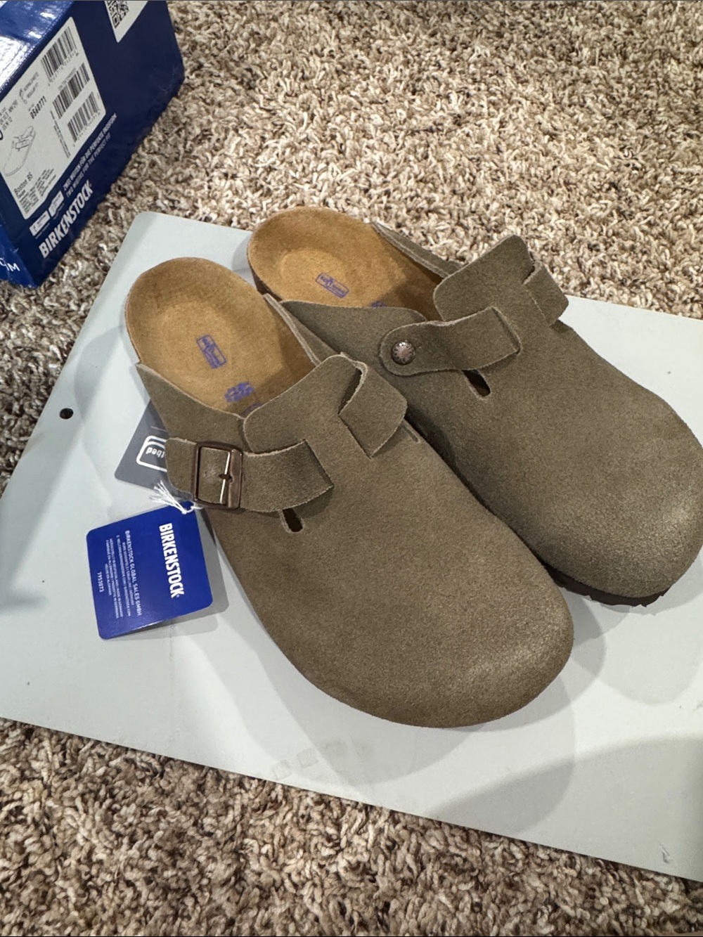 Birkenstock men's slides mules Clogs in Olive Green Suede